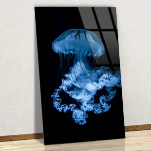 Art mural Méduse illuminée bleue – Impression sur plaque aluminium brillante.